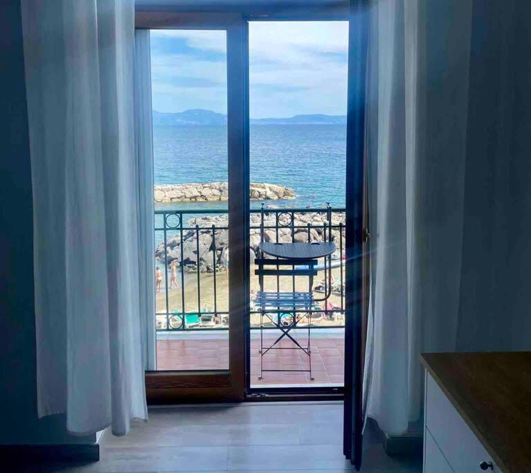 Villa Il Richiamo Del Mare Nápoles Exterior foto